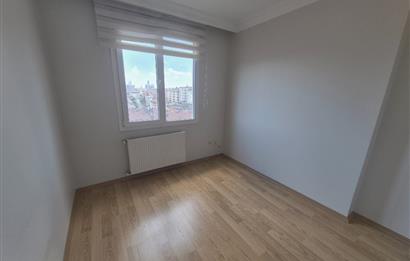 İnönü Mahallesinde Bakımlı Merkezi Konumda 2+1 Satılık Daire