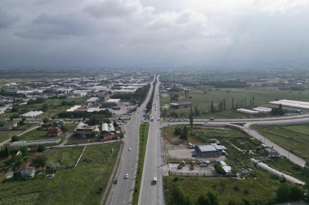 KARESİ YENİMAHALLE'DE 1471 m2 T1 TİCARİ İMARLI ARSA HİSSESİ