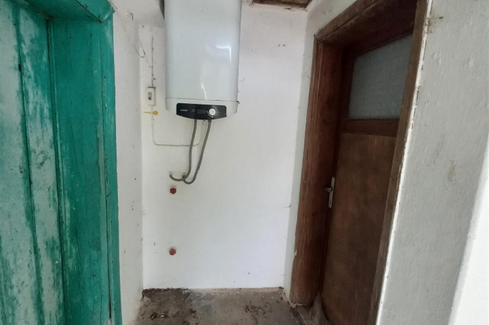 C.21LOCA'DAN SUSURLUK BABAKÖYDE MÜKEMMEL BAHÇELİ KÖY EVİ