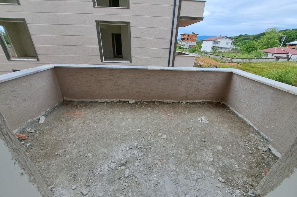 Pera Kocaali 1 Sitesi Havuzlu Denize Yakın Yeni Satılık 2+1 ler