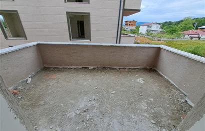 Pera Kocaali 1 Sitesi Havuzlu Denize Yakın Yeni Satılık 2+1 ler