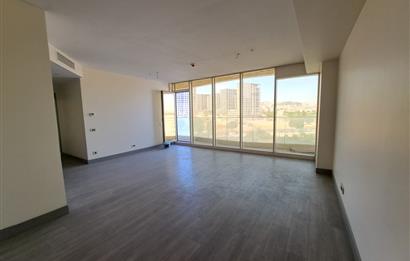 Kartal İSTMarina'da Balkonlu, Deniz & Şehir Manzaralı 2+1