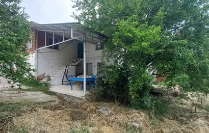 C.21LOCA'DAN SUSURLUK BABAKÖYDE MÜKEMMEL BAHÇELİ KÖY EVİ
