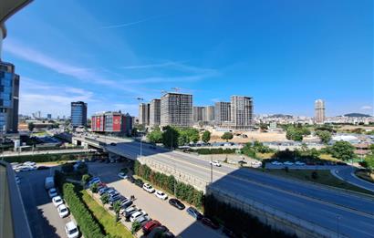 Kartal İSTMarina'da Balkonlu, Deniz & Şehir Manzaralı 2+1