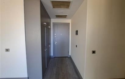 Kartal İSTMarina'da Balkonlu, Deniz & Şehir Manzaralı 2+1