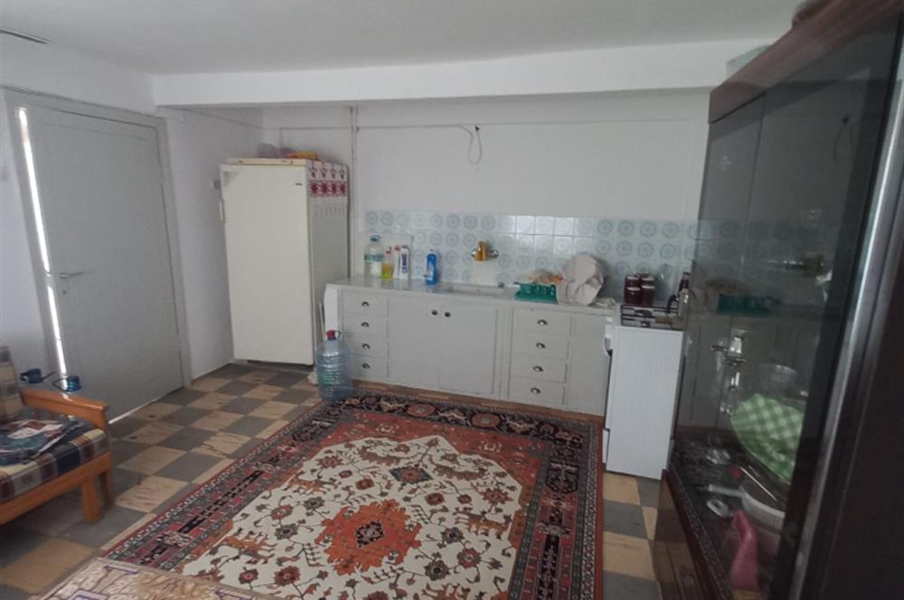 C.21LOCA'DAN SUSURLUK BABAKÖYDE MÜKEMMEL BAHÇELİ KÖY EVİ