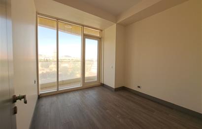 Kartal İSTMarina'da Balkonlu, Deniz & Şehir Manzaralı 2+1