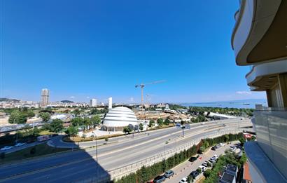 Kartal İSTMarina'da Balkonlu, Deniz & Şehir Manzaralı 2+1