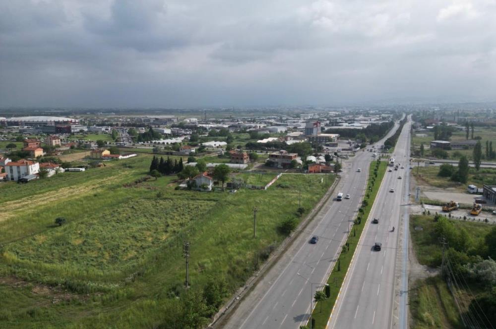 KARESİ YENİMAHALLE'DE 1471 m2 T1 TİCARİ İMARLI ARSA HİSSESİ