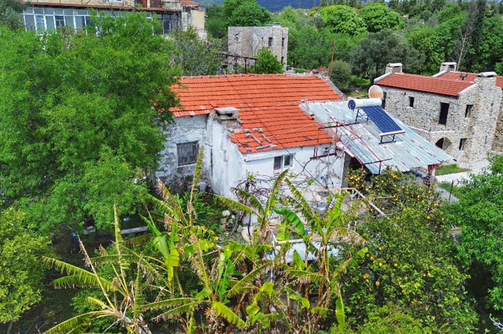 Datça Reşadiye | 1300m2 İçinde İmarlı Deniz Manzaralı Arsa ve Ev