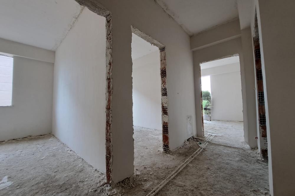 Pera Kocaali 1 Sitesi Havuzlu Denize Yakın Yeni Satılık 2+1 ler