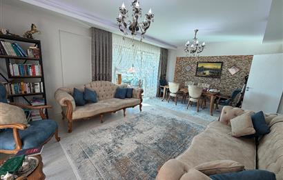 CENTURY 21 plus dan seçme sitesinde köşe konumlu daire 