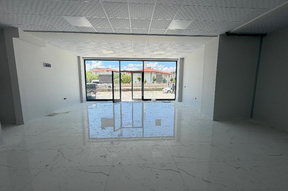 SELÇUKLU MAHALLESİNDE KİRALIK DÜKKAN 
