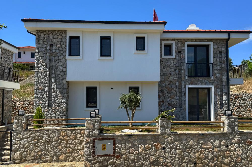 Datça Kızlan'da A+ İnşaat Kalitesinde Bahçeli 3+1 Müstakil Villa