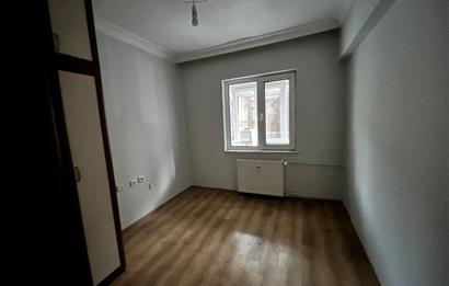 C21 BAL'dan Adnan Menderes 3+1 Geniş Kullanışlı Kiralık Daire