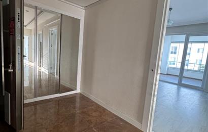 C21 UZMAN DAN İNCİ PRİME SİTESİNDE 4+1 KİRALIK DAİRE