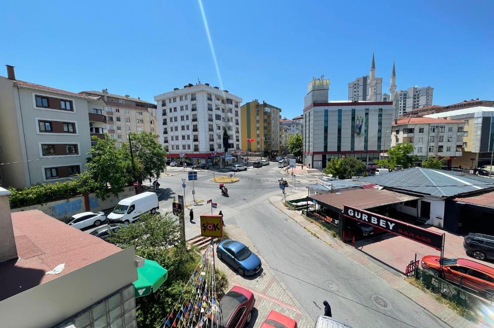 ZÜMRÜTEVLER MAHALLE'SİNDE 2+1 76m2 NET FERAH DAİRE
