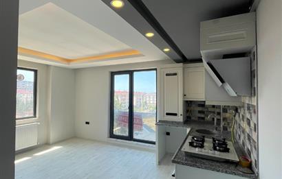 CENTURY 21'DEN ARİS CITY'DE KİRALIK 2+1!