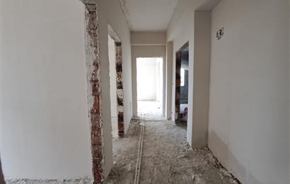 Pera Kocaali 1 Sitesi Havuzlu Denize Yakın Yeni Satılık 2+1 ler