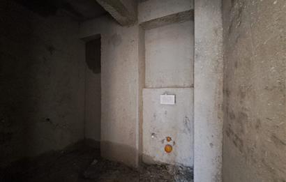 Pera Kocaali 1 Sitesi Havuzlu Denize Yakın Yeni Satılık 2+1 ler