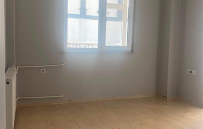 CENTURY 21 ALDE'DEN KARŞIYAKA'DA KİRALIK 1+1