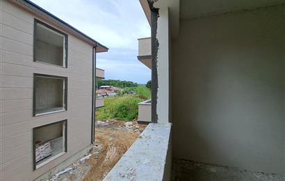 Pera Kocaali 1 Sitesi Havuzlu Denize Yakın Yeni Satılık 2+1 ler