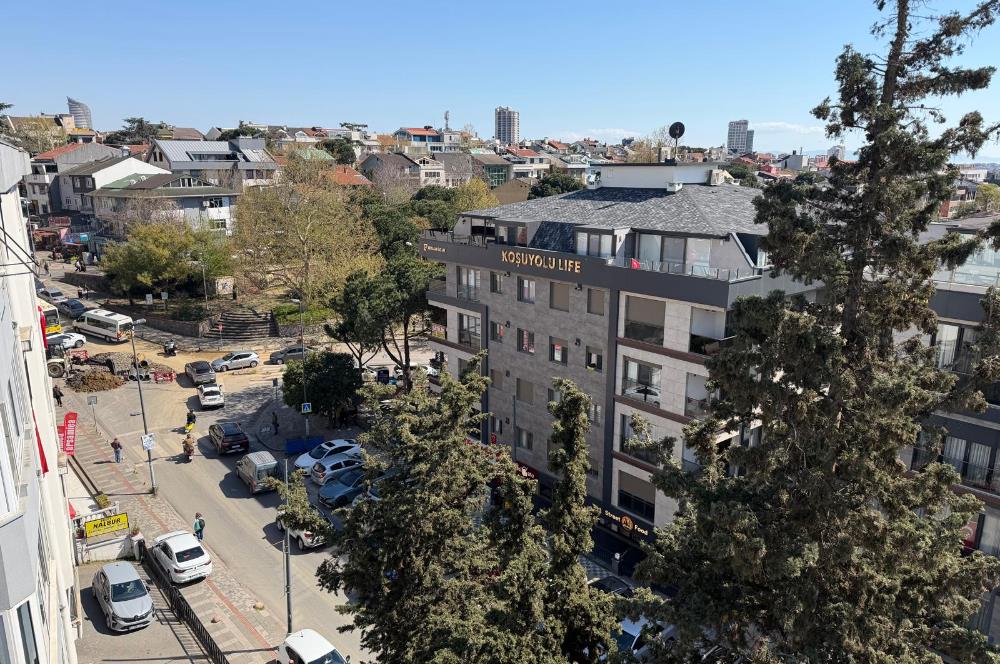 C21 BAYAR dan KOŞUYOLU ÜSKÜDARA GİDEN CADDEDE 3+1 KİRALIK SİTEDE BAKIMLI ÖNÜ AÇIK