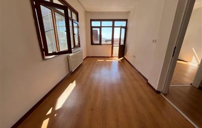 KARTALDA DENİZ MANZARALI VERGİ DAİRESİ ÇEVRESİ FERAH 2+1