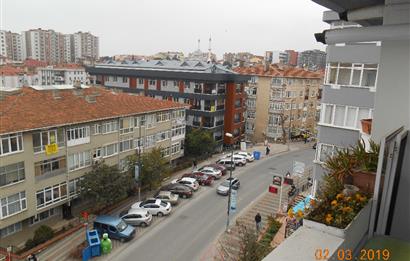 C21 BAYAR dan KOŞUYOLU ÜSKÜDARA GİDEN CADDEDE 3+1 KİRALIK SİTEDE BAKIMLI ÖNÜ AÇIK