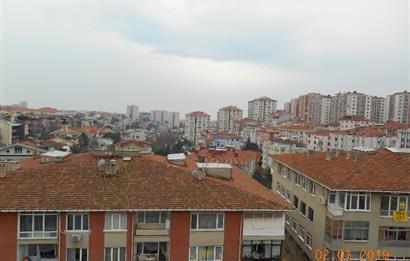 C21 BAYAR dan KOŞUYOLU ÜSKÜDARA GİDEN CADDEDE 3+1 KİRALIK SİTEDE BAKIMLI ÖNÜ AÇIK