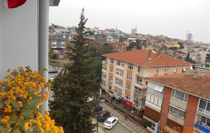 C21 BAYAR dan KOŞUYOLU ÜSKÜDARA GİDEN CADDEDE 3+1 KİRALIK SİTEDE BAKIMLI ÖNÜ AÇIK