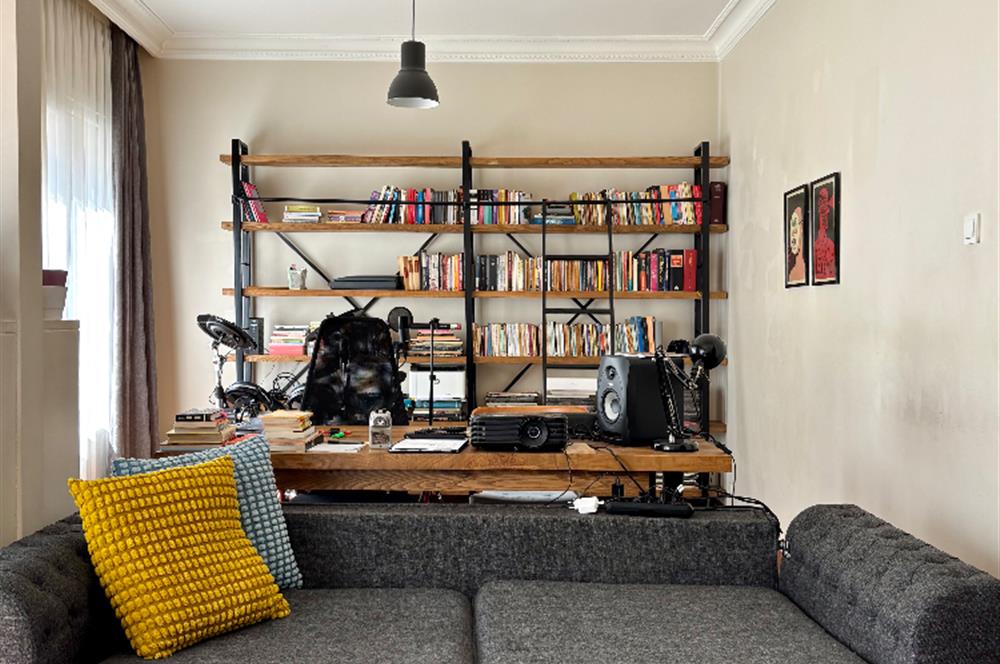 ŞİŞLİ 19 MAYIS MAH. 2.5+1 SATILIK DAİRE