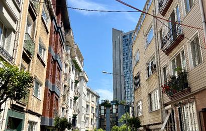 ŞİŞLİ 19 MAYIS MAH. 2.5+1 SATILIK DAİRE