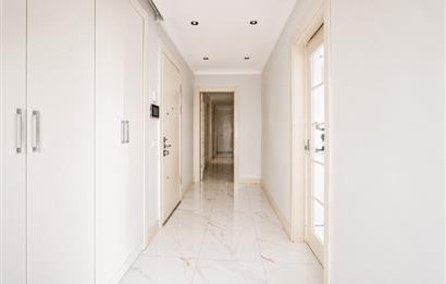 Caddebostanda BOŞ Eşsiz Deniz Manzaralı 4+1 Geniş Daire