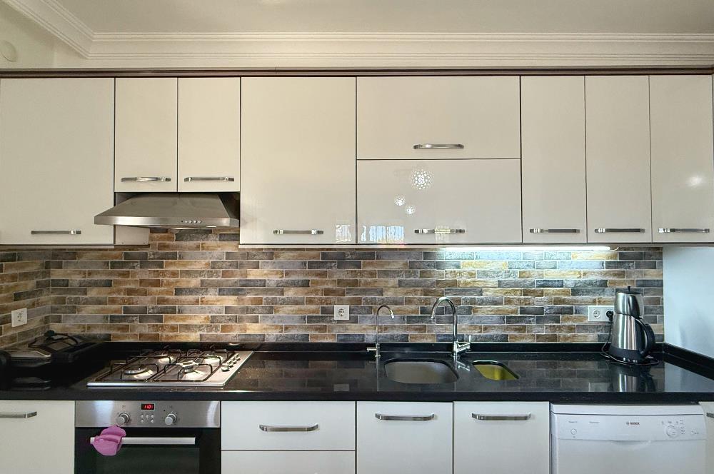 Datça Burgazda Müstakil Villa 261 m² Arsa Paylı Deniz Manzaralı
