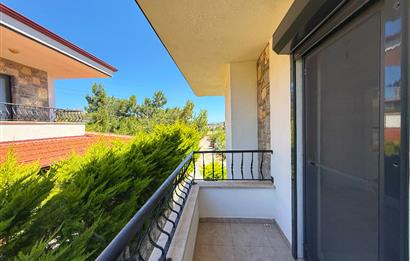 Datça Burgazda Müstakil Villa 261 m² Arsa Paylı Deniz Manzaralı
