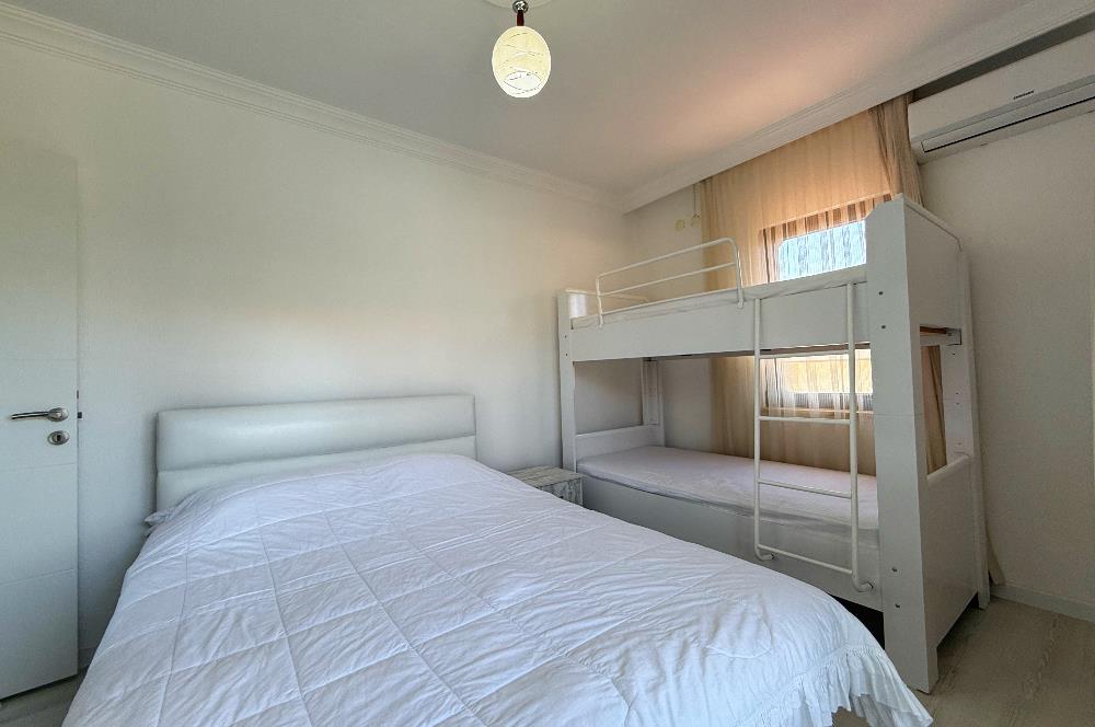 Datça Burgazda Müstakil Villa 261 m² Arsa Paylı Deniz Manzaralı