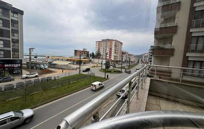 CENTURY 21 UZMAN DAN YOMRA DA MERKEZ KONUMDA KİRALIK DAİRE
