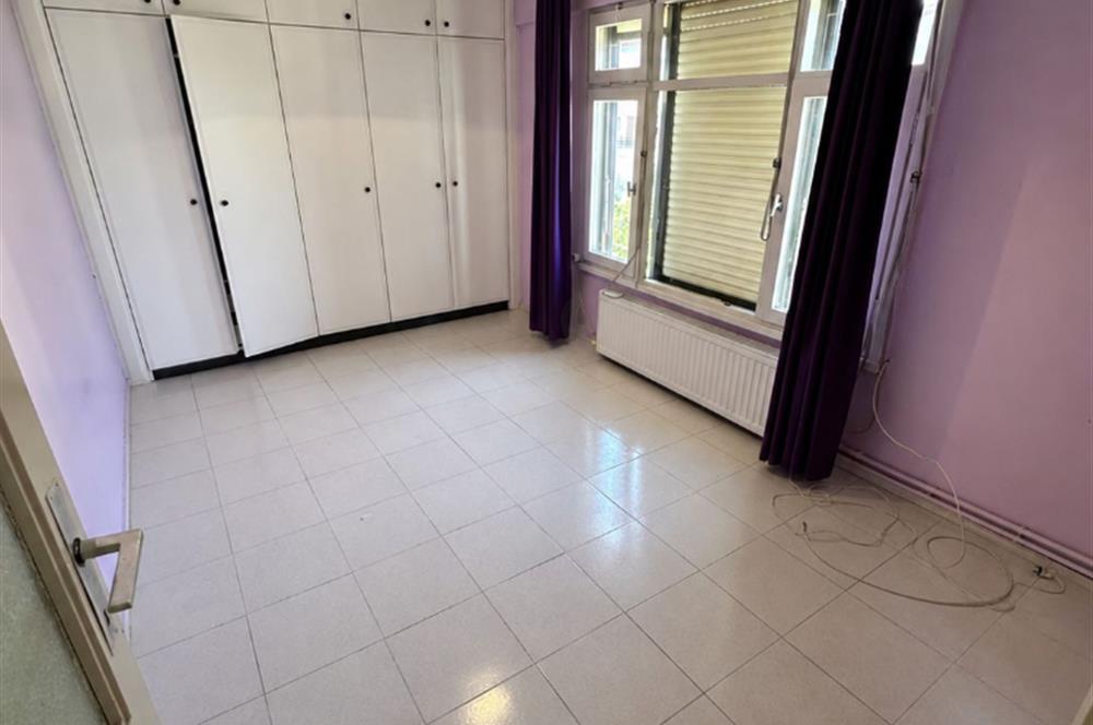 Çınarcık Karpuzdere'de Deniz Manzaralı Satılık 2+1 Daire