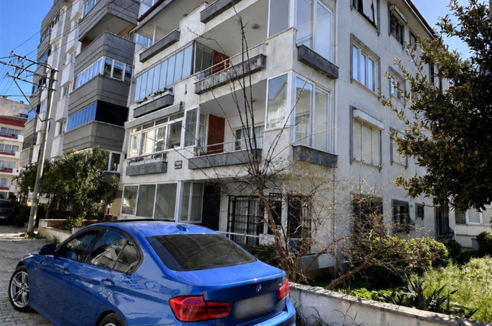 Çınarcık Karpuzdere'de Deniz Manzaralı Satılık 2+1 Daire