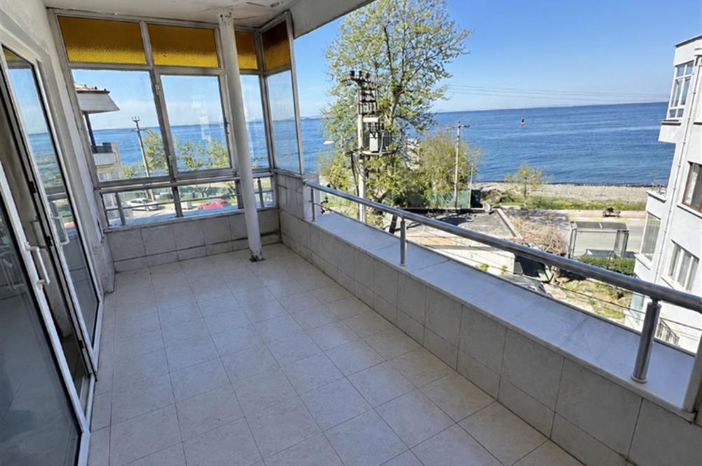Çınarcık Karpuzdere'de Deniz Manzaralı Satılık 2+1 Daire