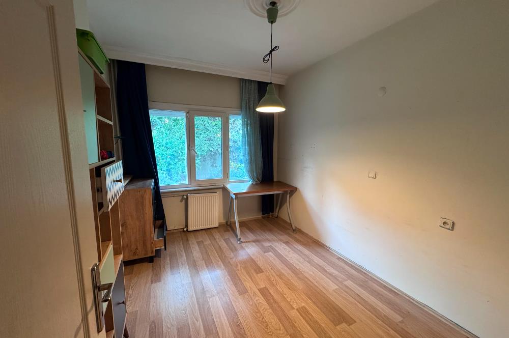 MERDİVENKÖY ORAY SİTESİNDE SATILIK 2+1 BALKONLU DAİRE