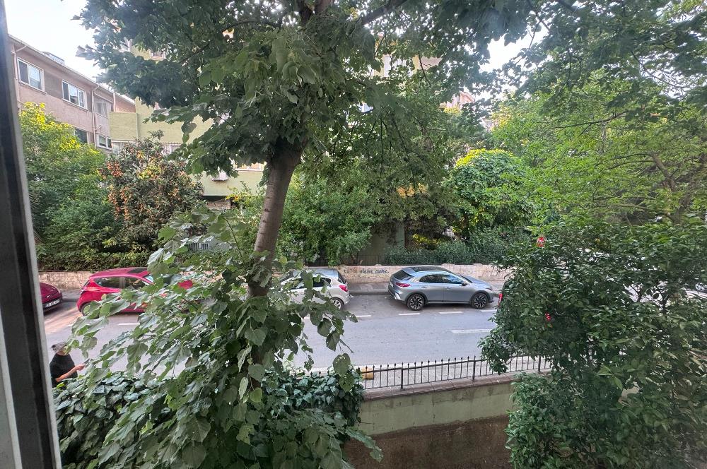MERDİVENKÖY ORAY SİTESİNDE SATILIK 2+1 BALKONLU DAİRE