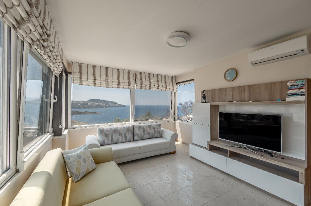Gündoğan Küçükbük Deniz Manzaralı Özel Plajlı 5+1 Villa