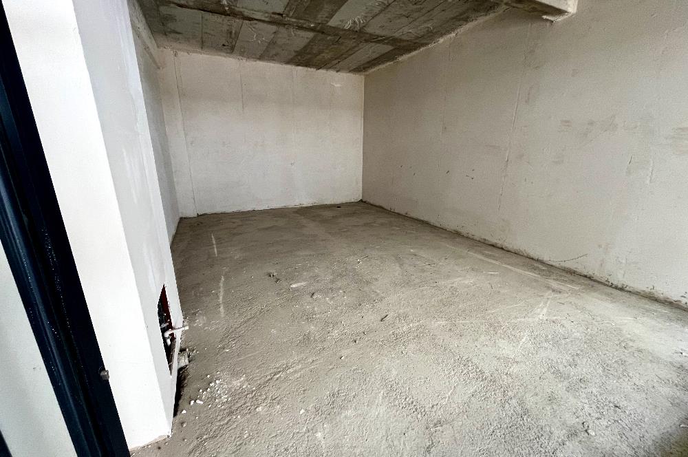 KONACIK PLAZA'DA KİRALIK DÜKKAN / OFİS