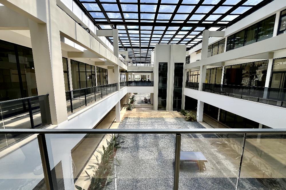 KONACIK PLAZA İÇERİSİNDE KİRALIK DÜKKAN / OFİS