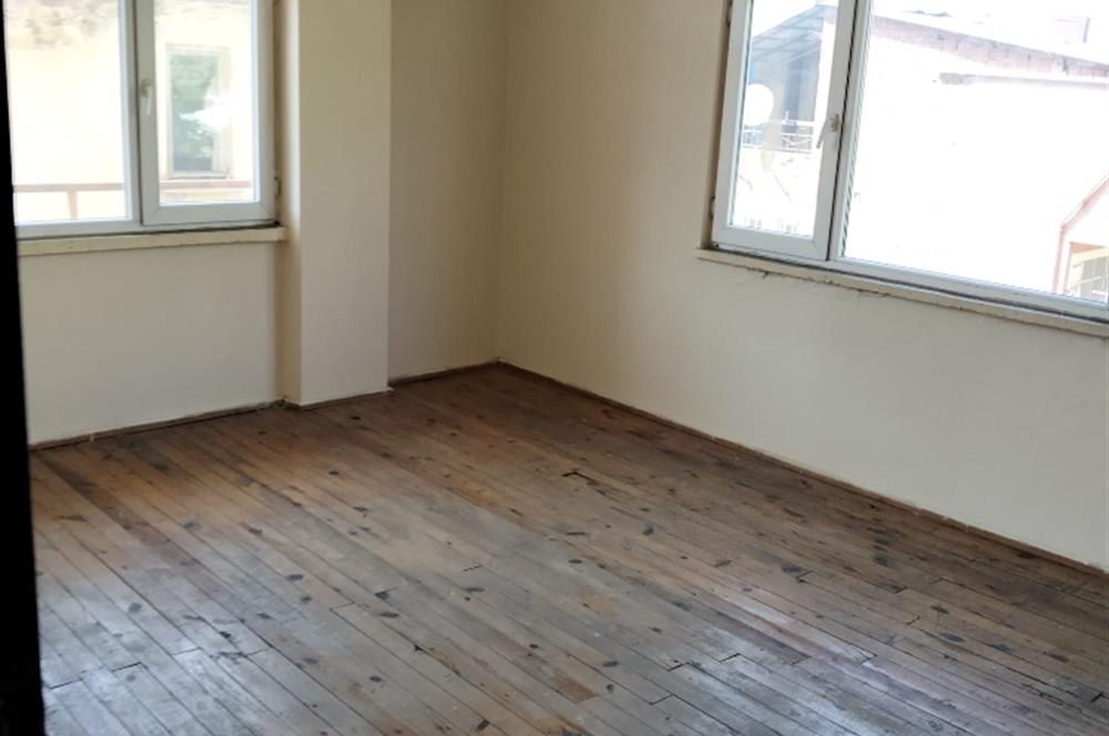 🏡 ULUBEY MERKEZ'DE FIRSAT DAİRE – YATIRIM VE OTURUM İÇİN İDEAL!