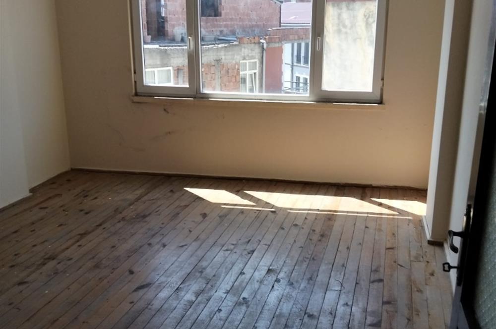 🏡 ULUBEY MERKEZ'DE FIRSAT DAİRE – YATIRIM VE OTURUM İÇİN İDEAL!
