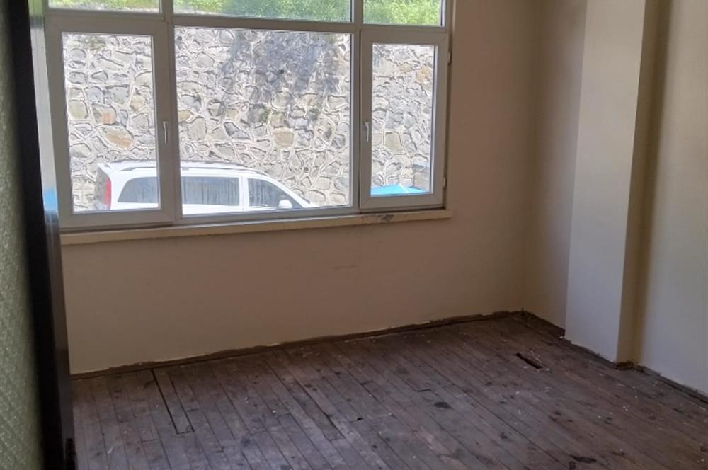 🏡 ULUBEY MERKEZ'DE FIRSAT DAİRE – YATIRIM VE OTURUM İÇİN İDEAL!