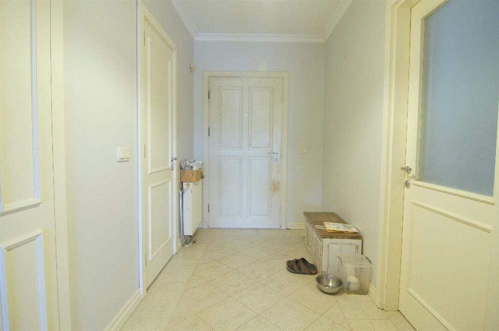 SERTAÇ MAZI'DAN GÖL MANZARALI EŞYALI KİRALIK 3+1 DAİRE